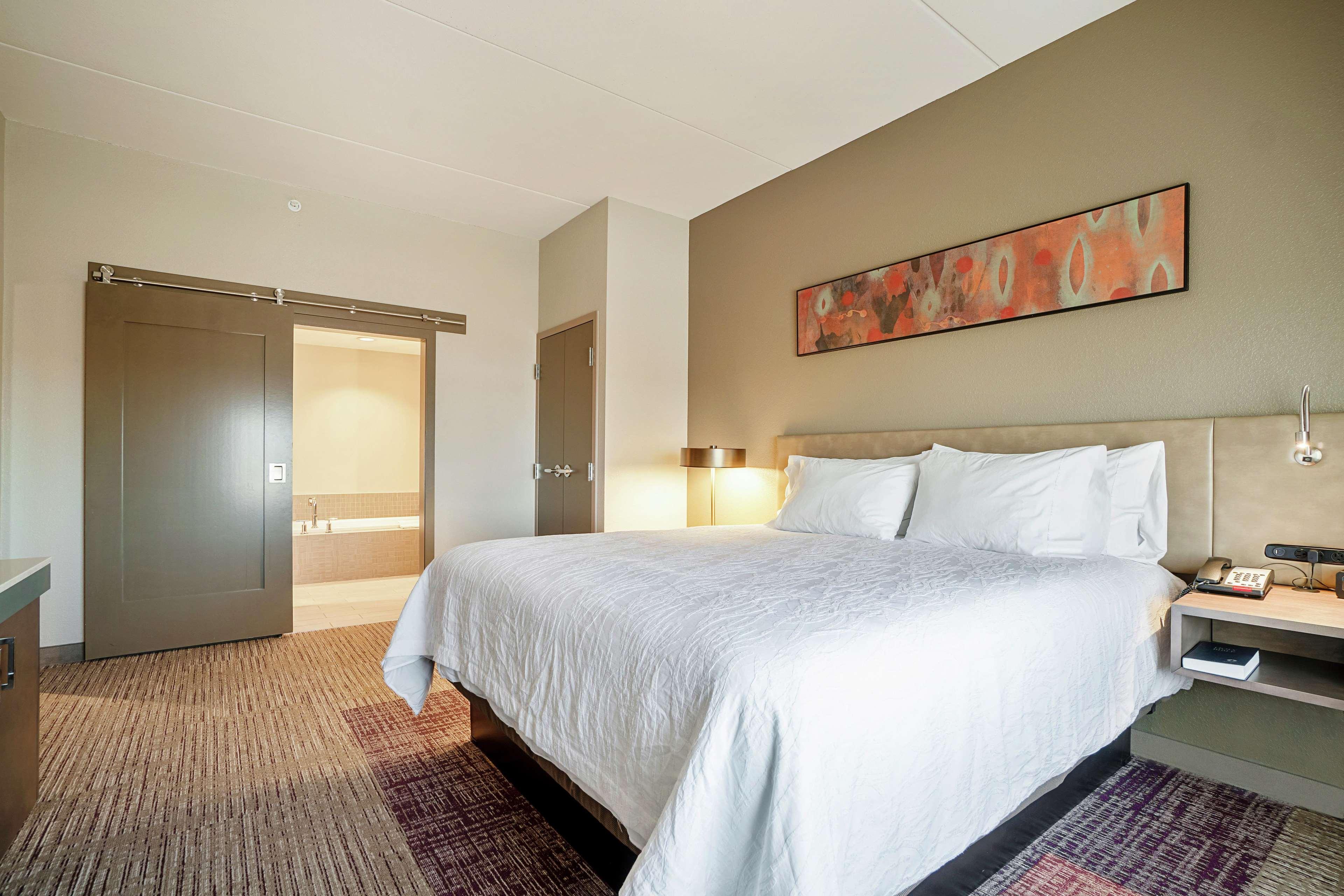 Hilton Garden Inn Edmond/Oklahoma City North Ngoại thất bức ảnh