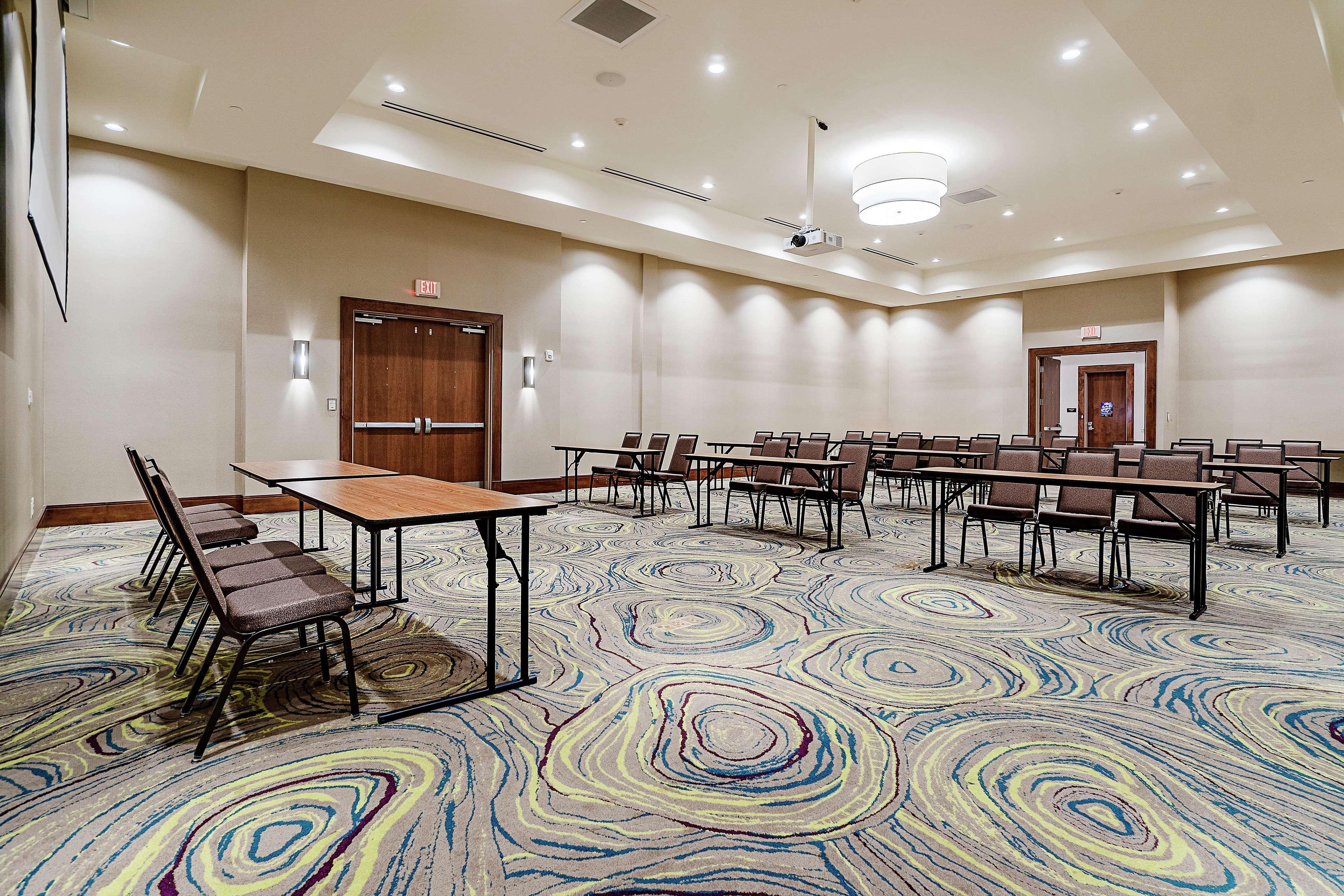 Hilton Garden Inn Edmond/Oklahoma City North Ngoại thất bức ảnh