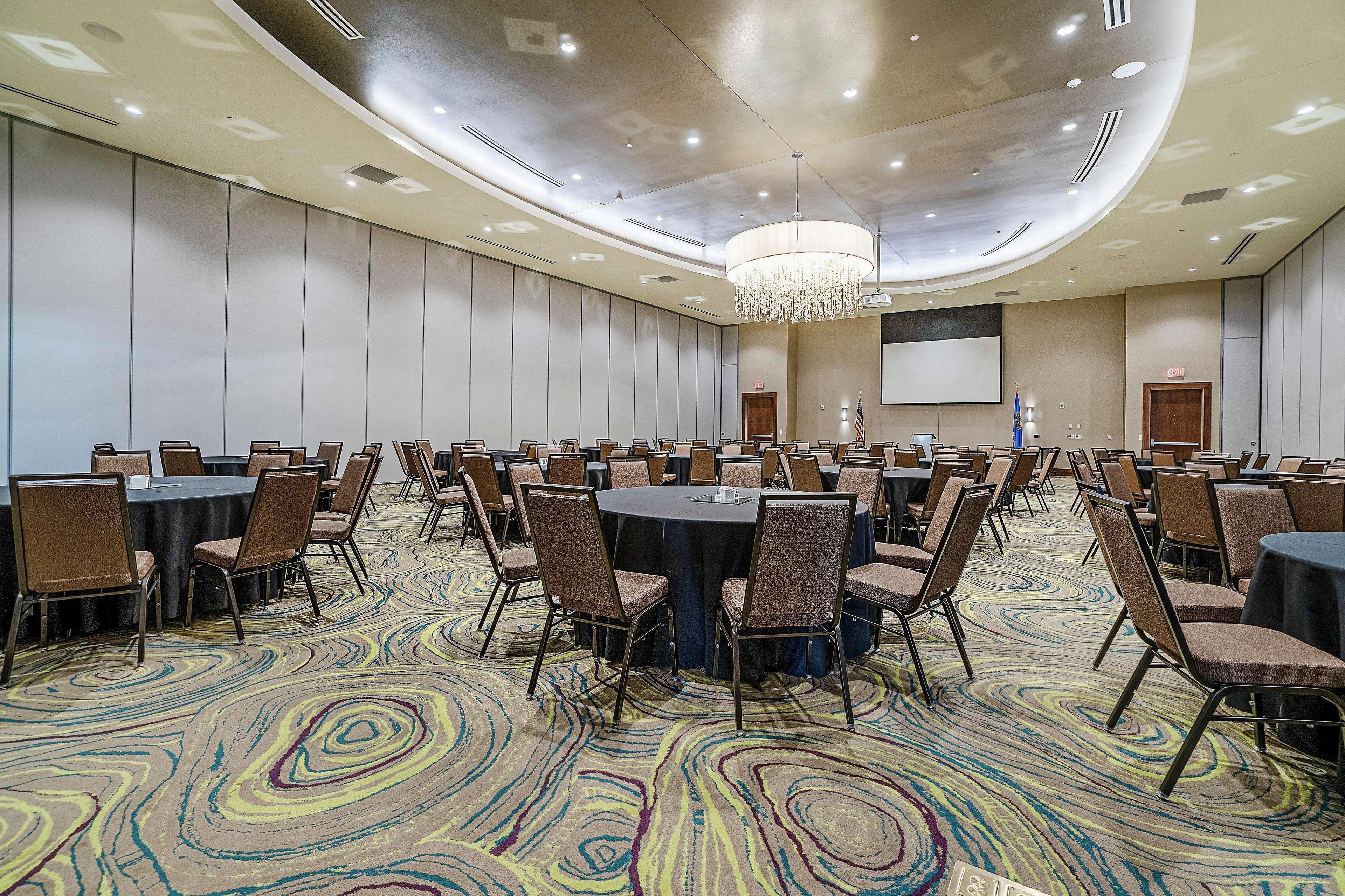 Hilton Garden Inn Edmond/Oklahoma City North Ngoại thất bức ảnh