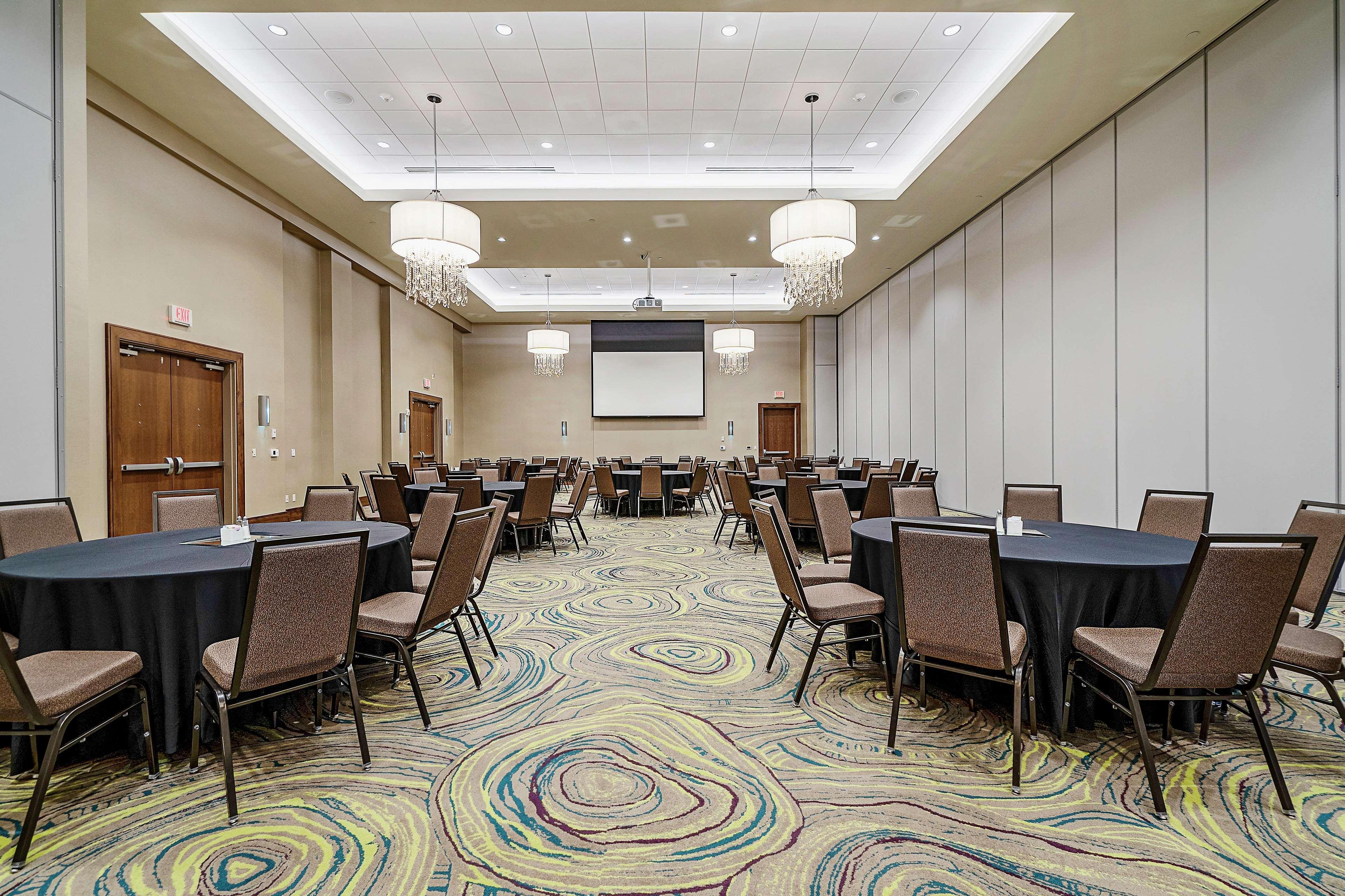 Hilton Garden Inn Edmond/Oklahoma City North Ngoại thất bức ảnh