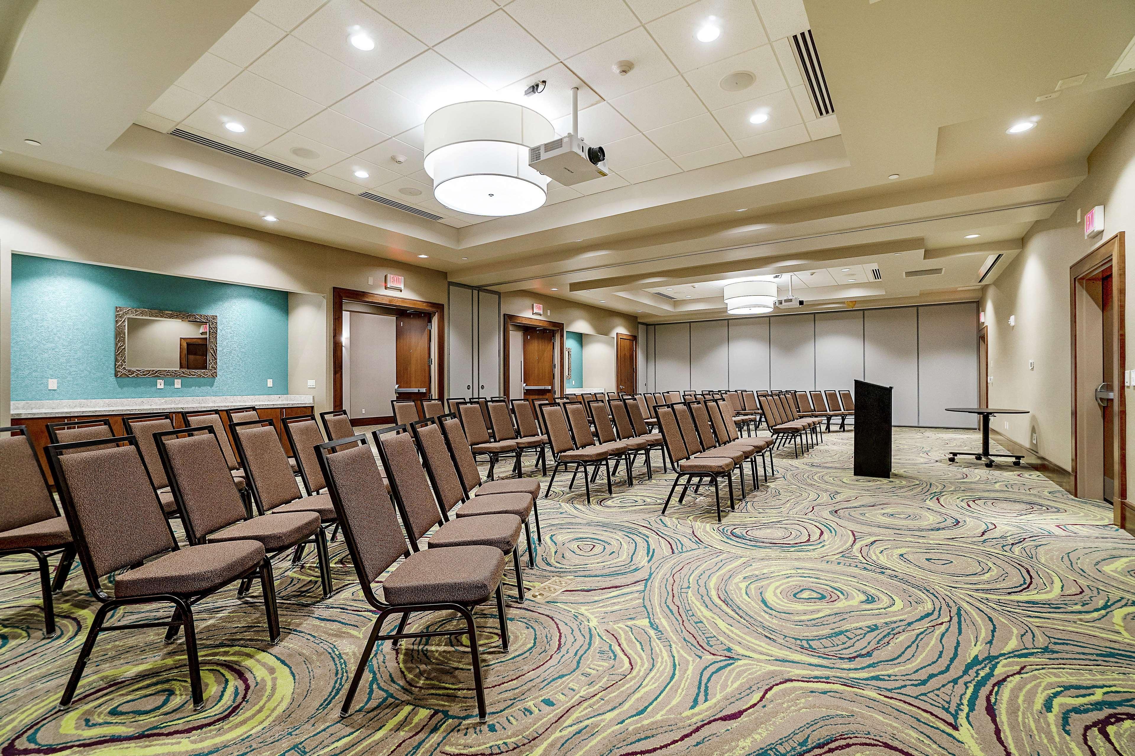 Hilton Garden Inn Edmond/Oklahoma City North Ngoại thất bức ảnh