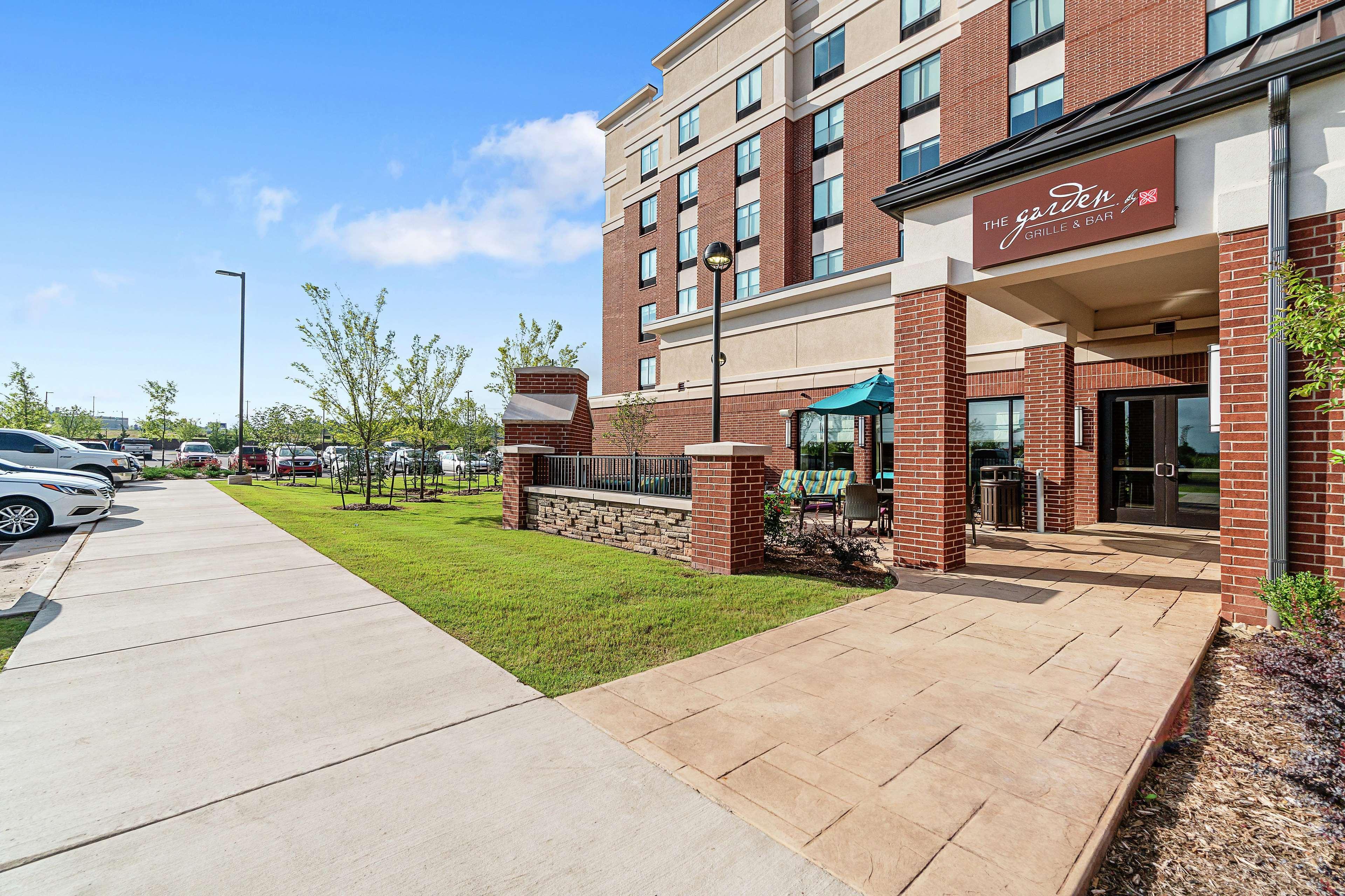 Hilton Garden Inn Edmond/Oklahoma City North Ngoại thất bức ảnh